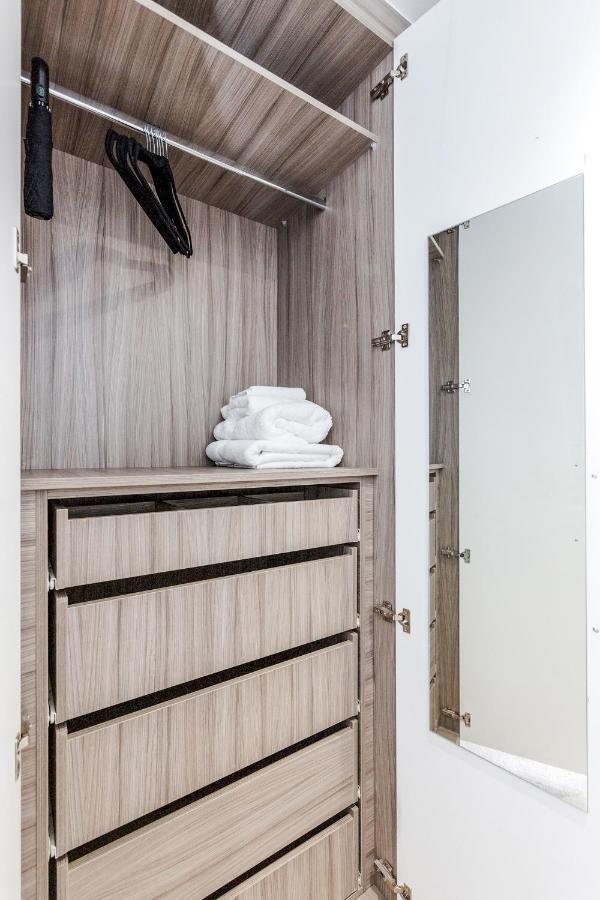 Bright & Modern 2-Bed Notting Hill Apartment Londres Exterior foto