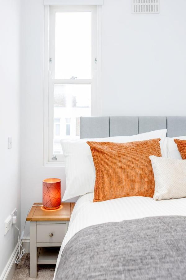 Bright & Modern 2-Bed Notting Hill Apartment Londres Exterior foto
